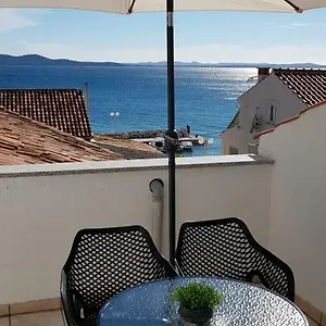 Apartman Rustic House Diklo 20m From The Sea